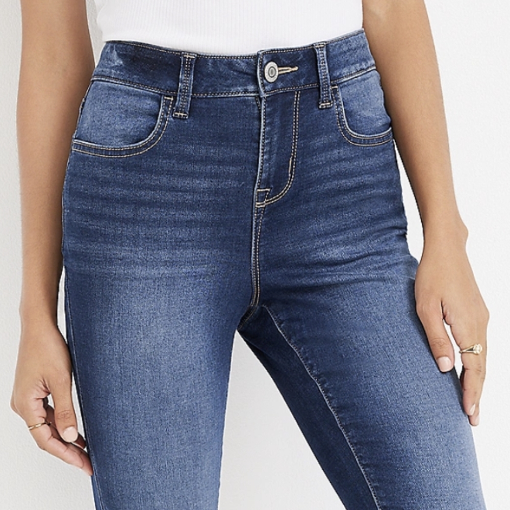 MAURICES jeggings skinny high rise jeans size SMALL regular medium wash - Picture 2 of 11